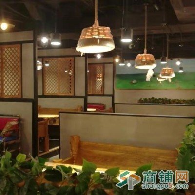 天津市河东繁华街区在营特色火锅店低价转让图3