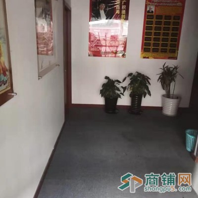 出租大宁商圈商办一体精装修办公房图3