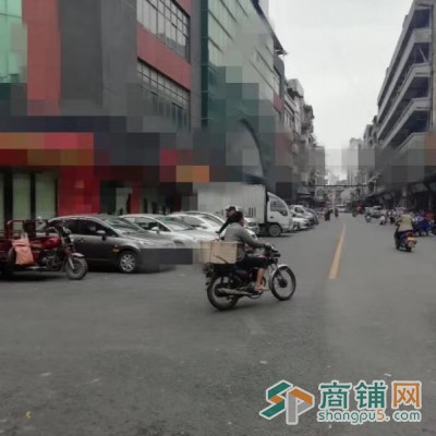 城中村T字路口铺位 人流量大 刚刚出来的靓铺图2