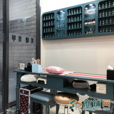 高端社区美发店铺图3