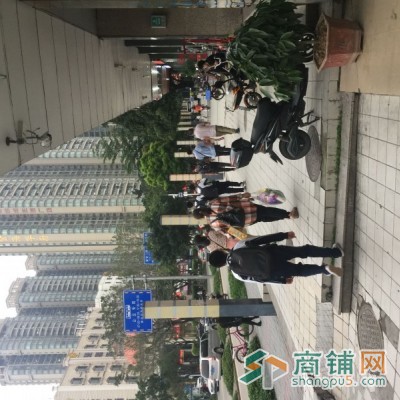 宝安中心沃尔玛旁商业街商铺转让药店低价急转让空铺转让图3