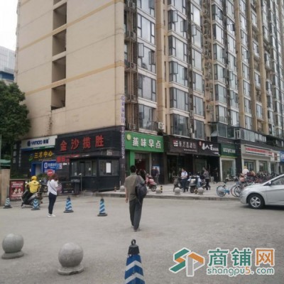地铁口 7米开间 18万/年 小区门口图2