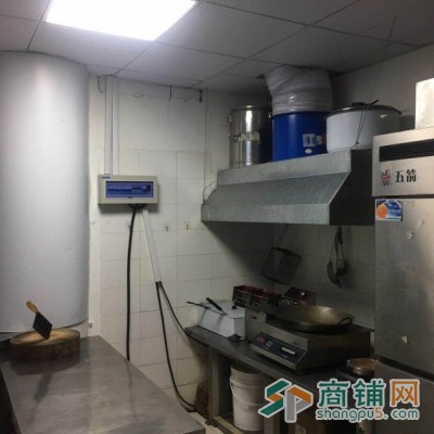 新街口洪武路135号生意转让图2