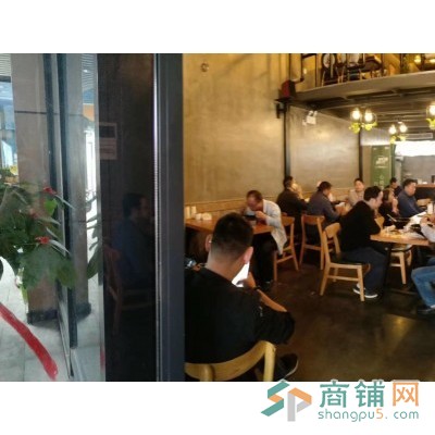 海口吾悦广场临街铺面（中介勿扰）图2