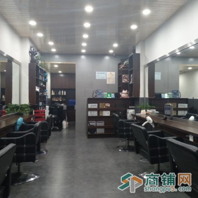 黄浦居民区美发店转让，生意稳定经营一年多，老客户多图2