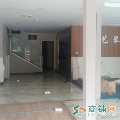 广州天河北495方旺铺出租（精装修带阁楼）图3