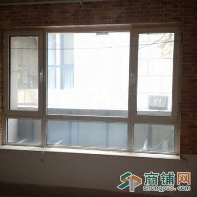 刚歇业饭店招租图3
