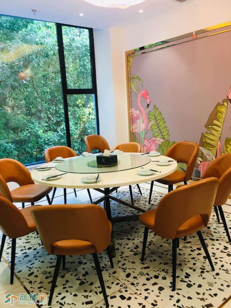 松江老城，繁华步行街餐饮店面转租图3