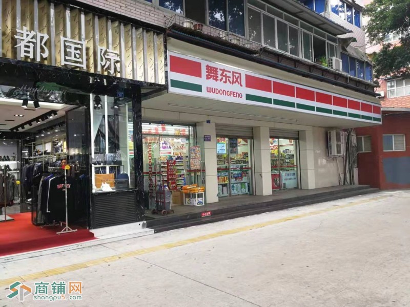 15米开间 舞东风承租 20万/年 小区门口图2