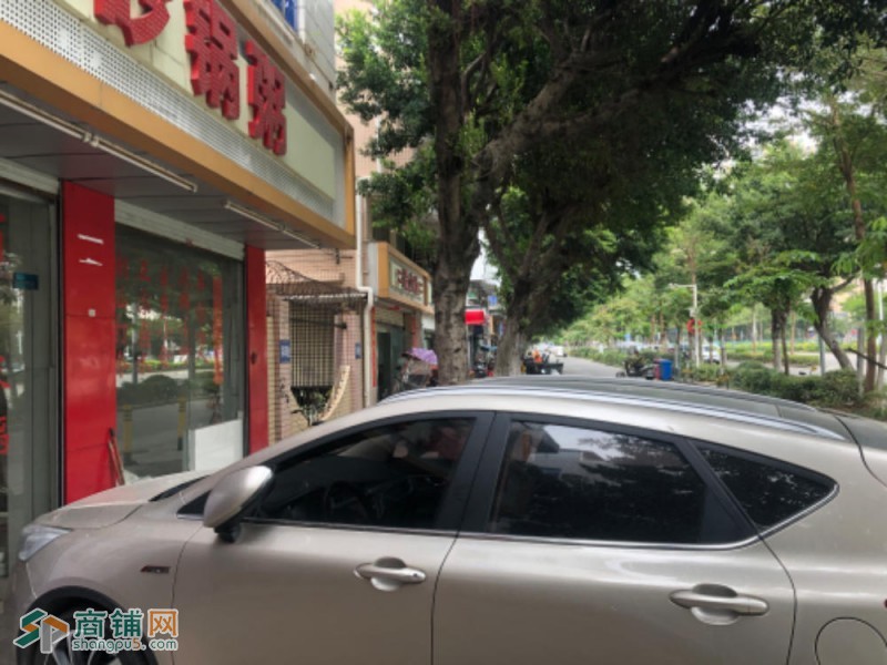 银田新村98平饭店转让图3