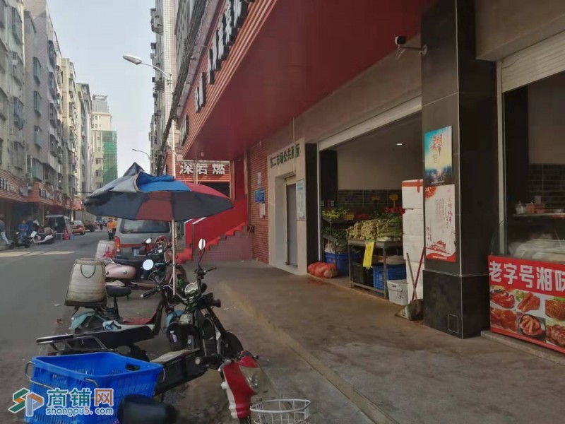 龙华区东二综合市场凉菜店转让图2