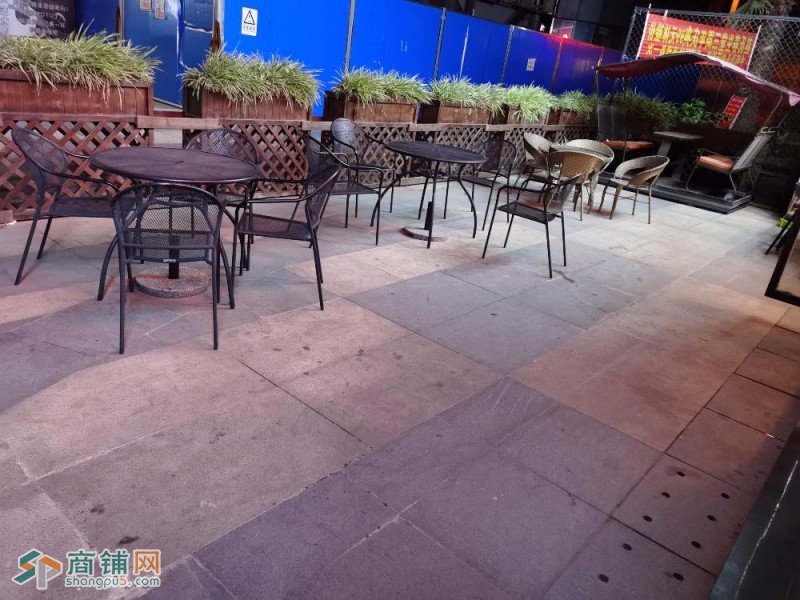 私人影院+咖啡厅（临街商铺）转让图2