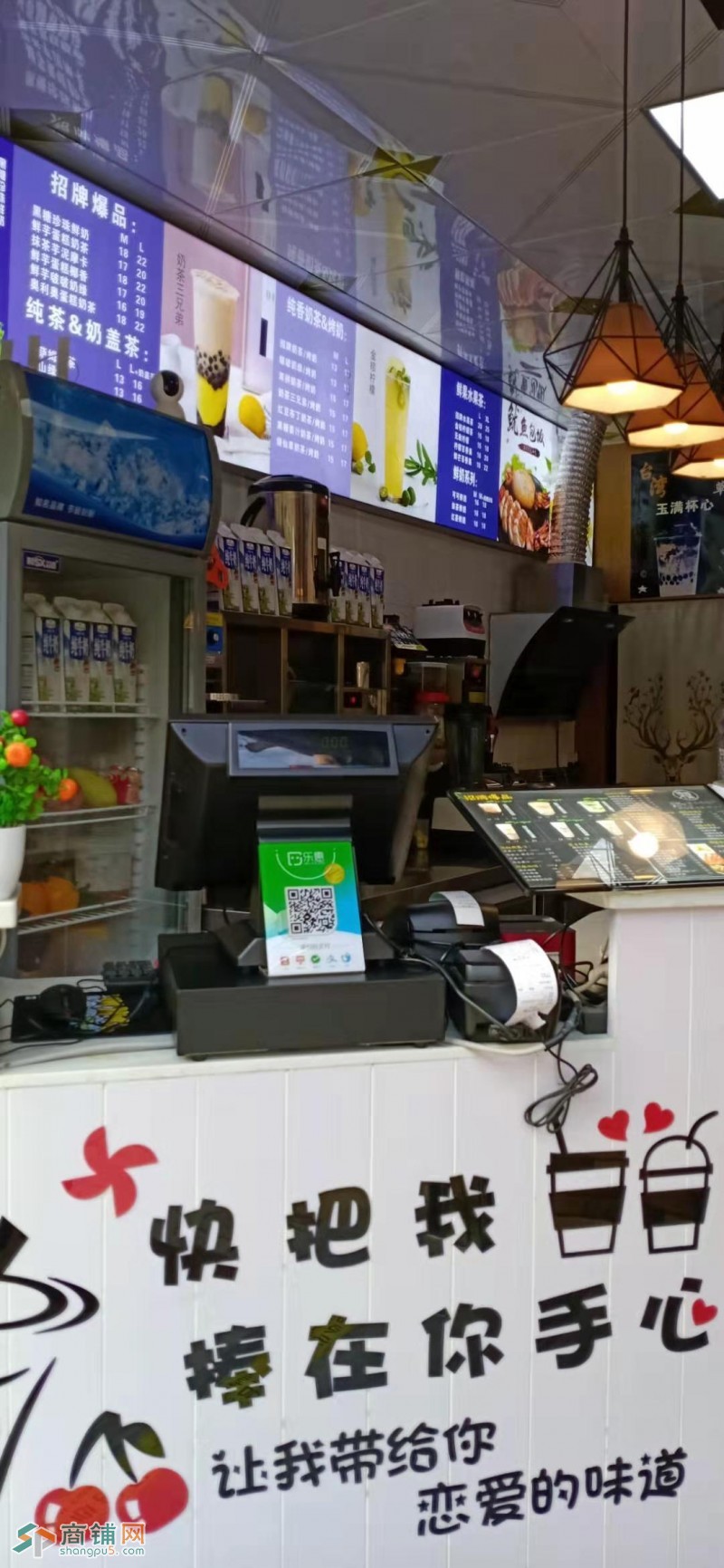 龙岗区龙城街道旺铺转让盈利品牌店W图2