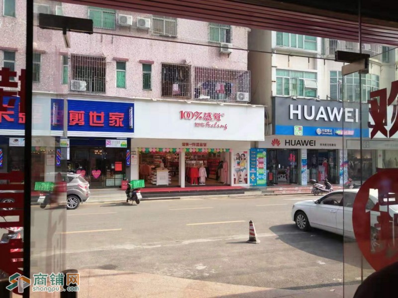 宝安区塘下恒佳购物广场门口第一家店铺转让W图3