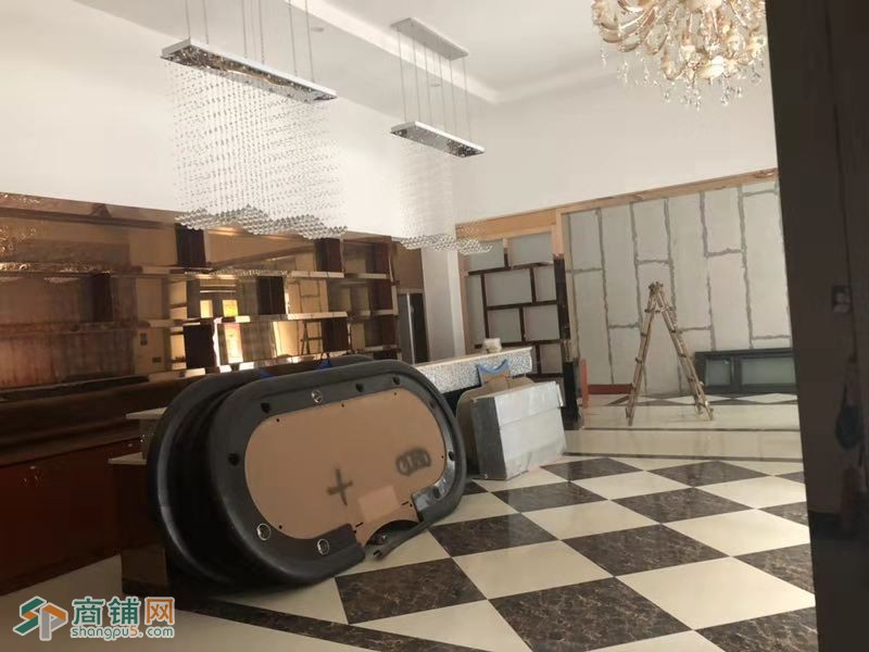 出租天河北144方临街商铺图2