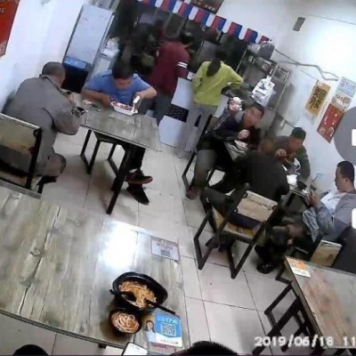 张姐烤肉拌饭米线馄炖店急兑