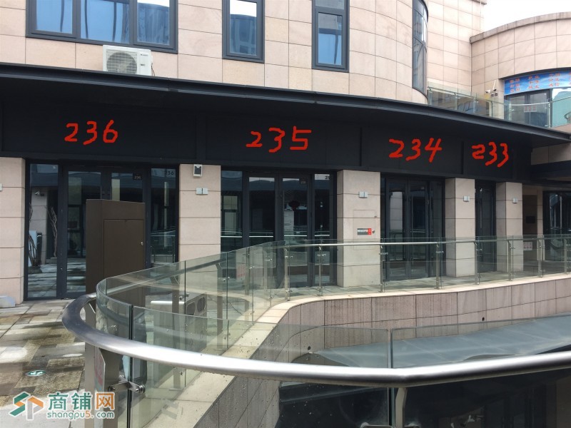 出租望城区普瑞大道城市时光商业广场2楼毛坯商铺图2