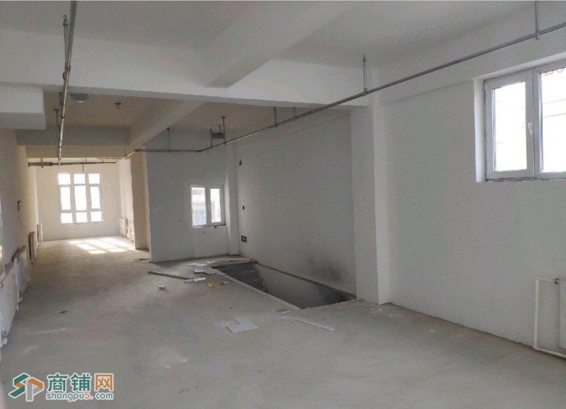 长白和平之门出租商铺2层出租，免租一个月图2