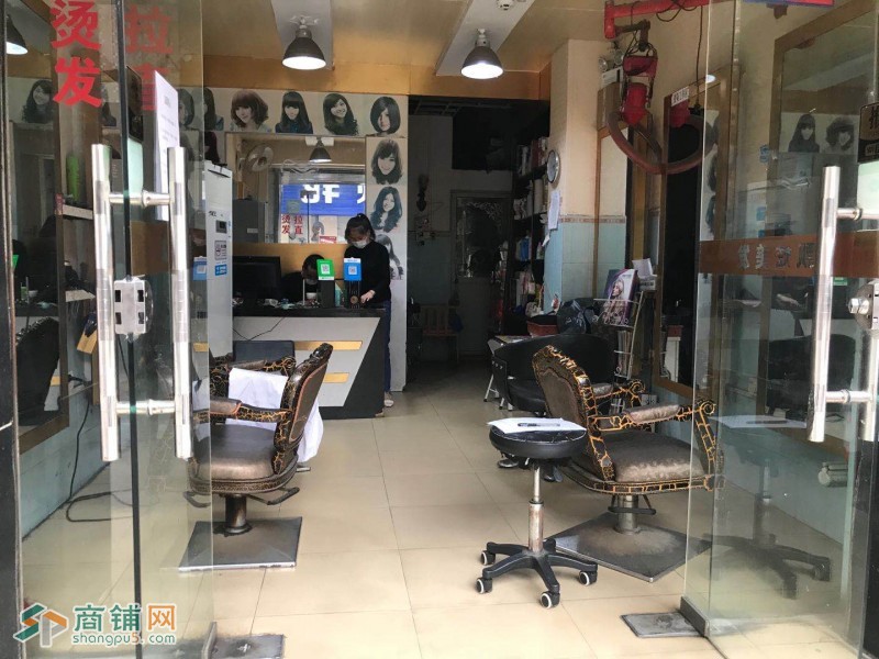 龙岗美发店转让可空转W图3
