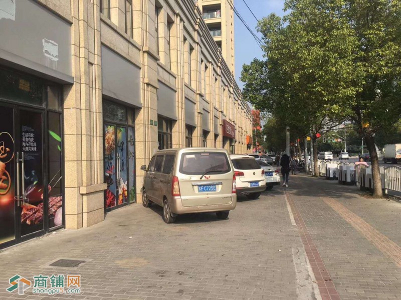 宝山顾村中学对面临街旺铺图2