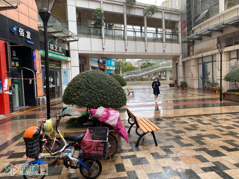 龙岗平湖餐饮店转让W图3