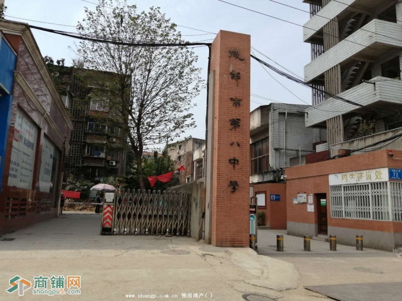 一环路小区门口 年租28万 受益6%图2