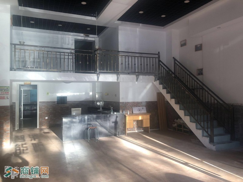 招租龙岗区150平两层店铺招租W图3