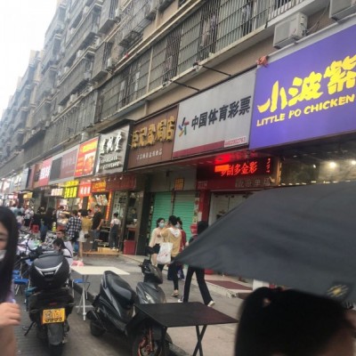 宝安坪洲地铁站临街门面小波紫炸鸡店转让