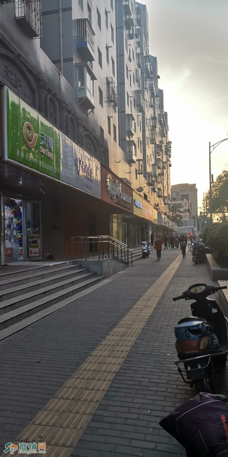 北京西花市大街门面转让图3