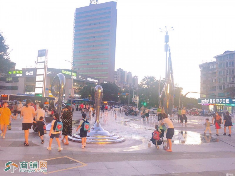 龙华壹方天地B区潮车夜购街小吃店转让W图2