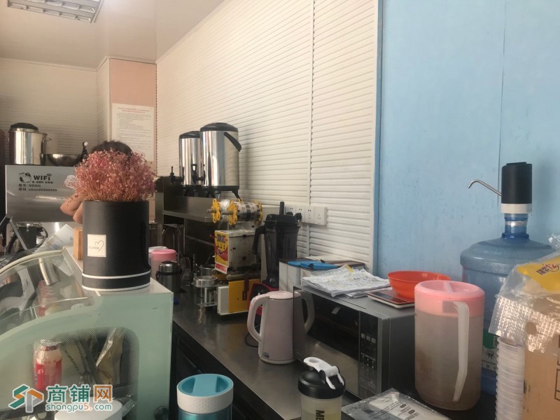 牛B奶奶品牌水吧转让（中介网站快转勿扰）图2