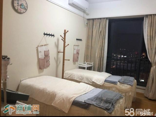 龙岗地铁站工作室低价转让W图3