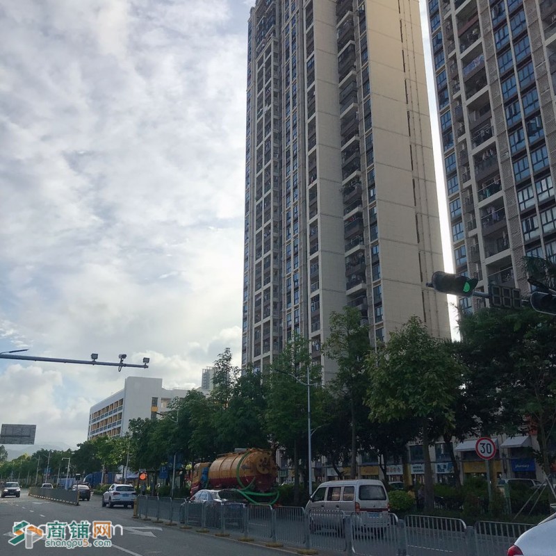 坪山区临街百货店转让W图3