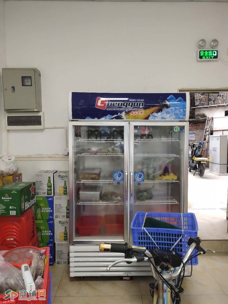 (转让)低价转让，店内餐饮设备全新齐全图3