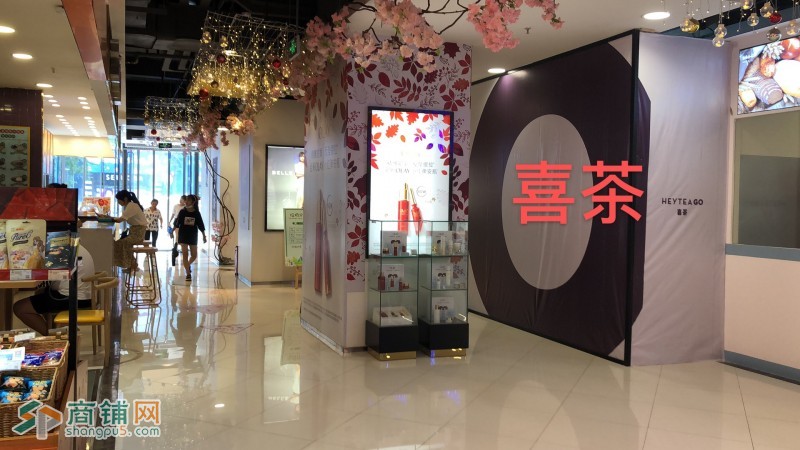 三峡广场成熟商场部分商铺出租图2