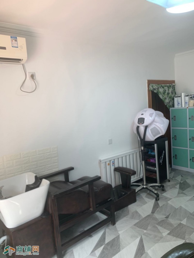 发廊转让出兑 兑费可议图3