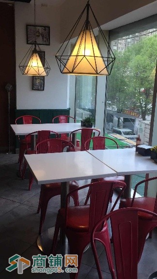 国美第一城餐饮街临街餐饮商铺转让，适合快餐外卖或咖啡茶馆图2