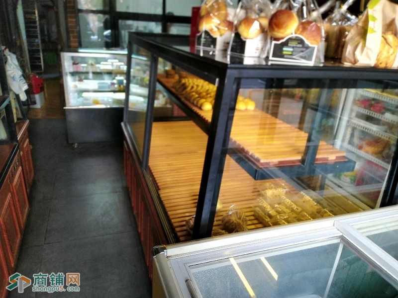 现有位于城西街道处门面，适合做蛋糕烘焙生意图2