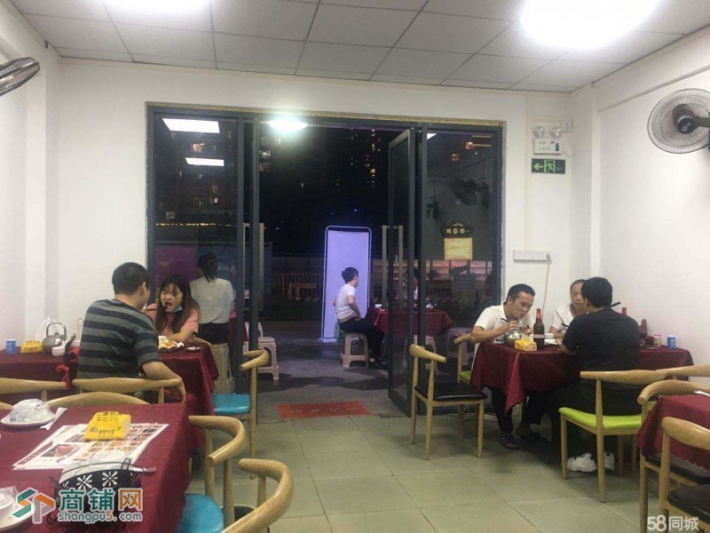龙华清湖临街夜宵店转让W图3