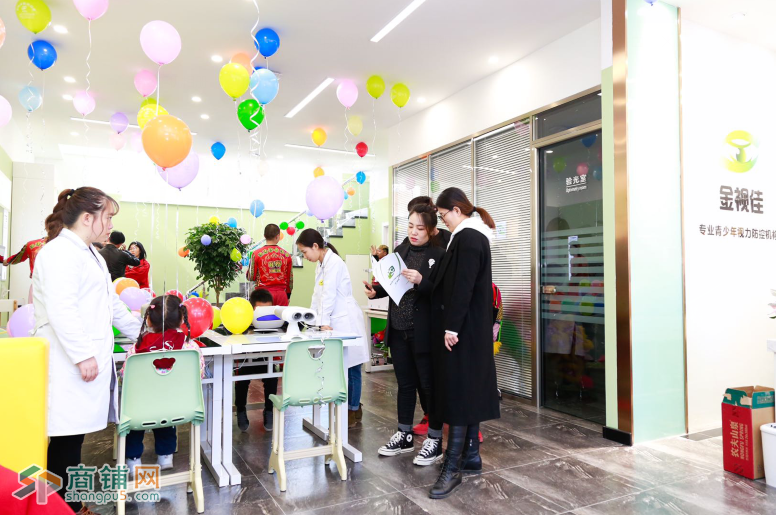 赤山路实验学校视力矫正店面转让图2