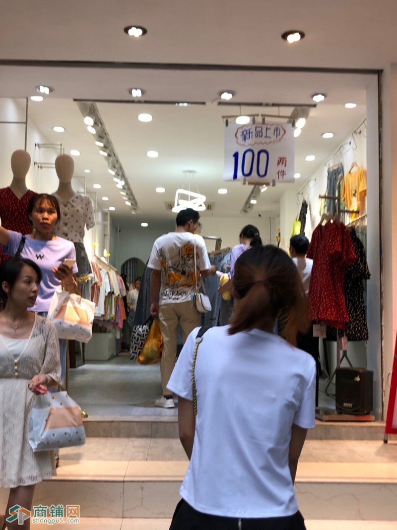 犀浦上街地铁口 租13万服装奶茶靠岸铺面230万急卖带租约图2