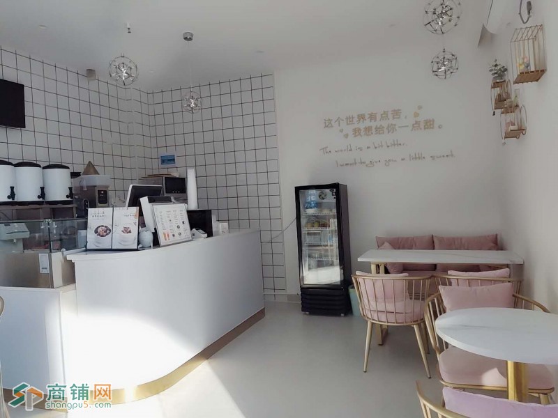龙华街道油松科技大厦临街奶茶店转让W图2