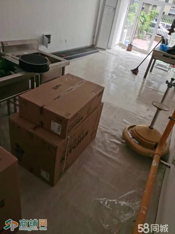 小区一楼带院临街店铺 中介快转平台勿扰！！！图2