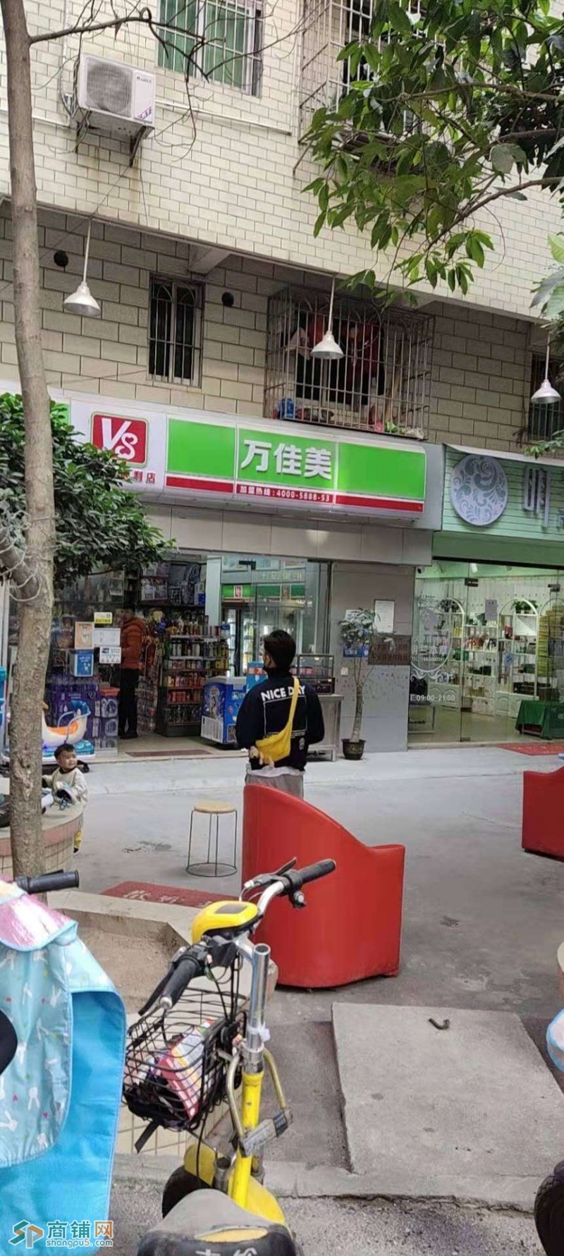 龙华清湖玉翠新村便利店转让图3