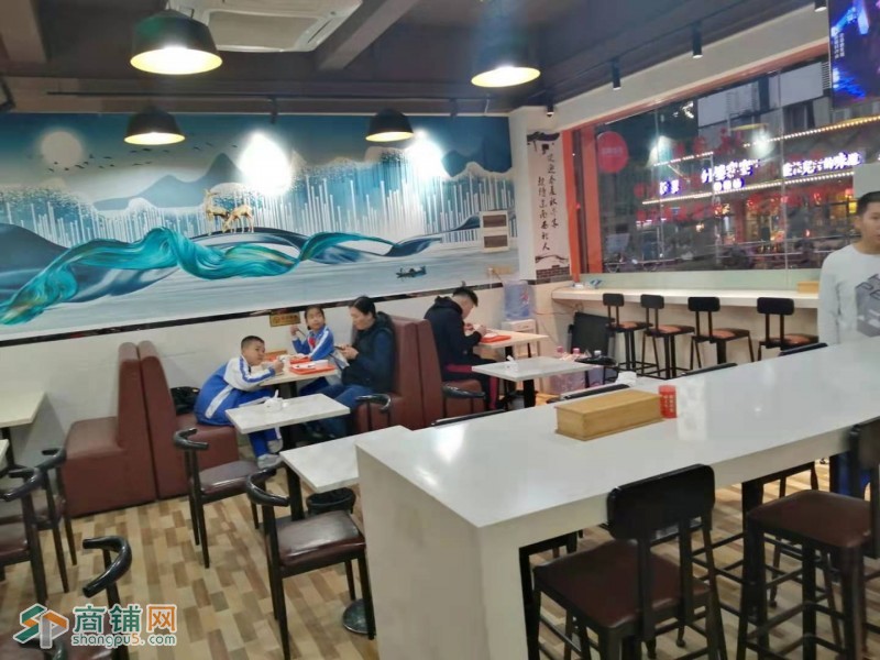 龙岗区平湖双拥街地铁口快餐店转让W图2