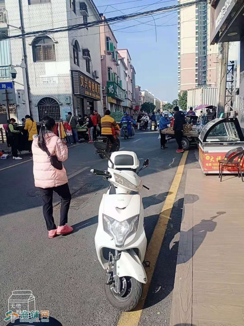 (转让)宝安购物广场临街小吃店旺铺转让图3