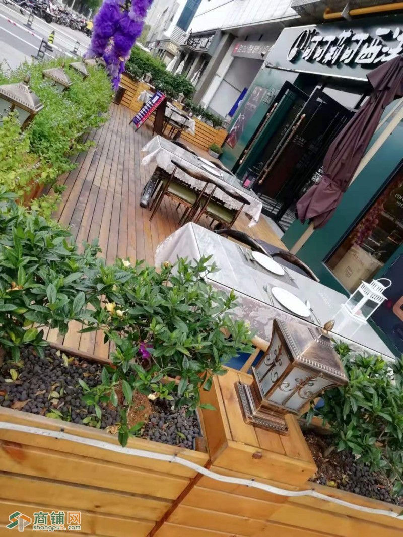 昆山金鹰沿街餐饮转让，高档装修适合中高端餐饮图2