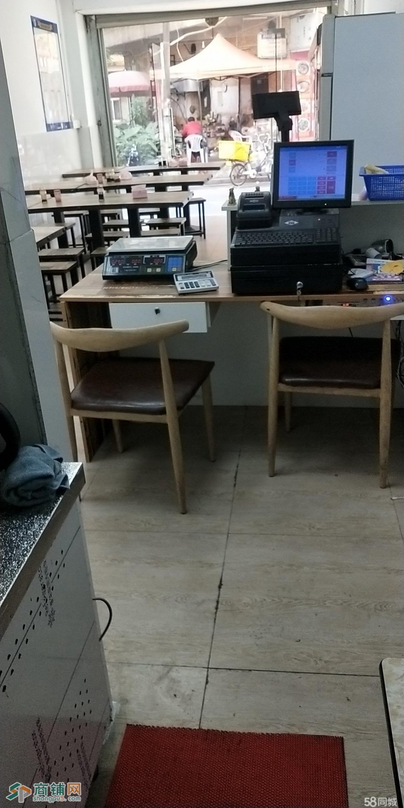 龙岗平湖临街餐饮店转让W图2