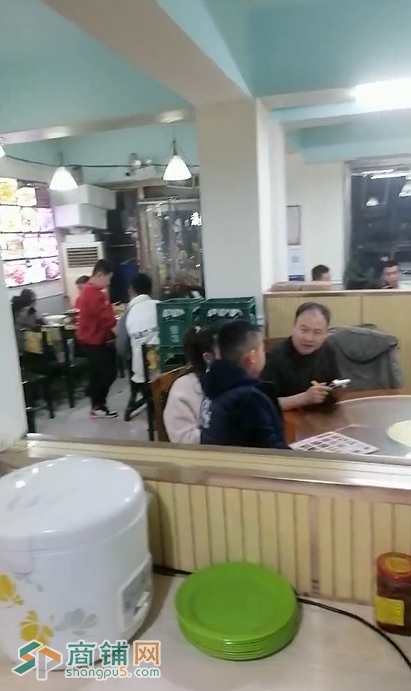 铁西中央大街临街烧烤餐饮出兑转让图3