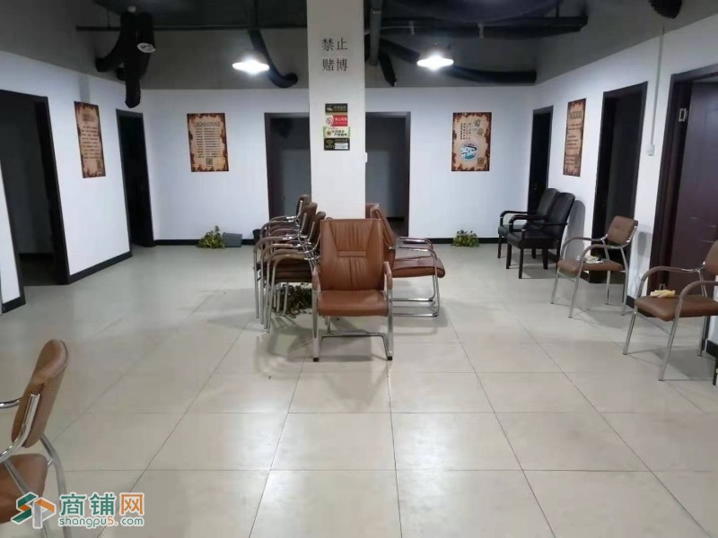 出租200米2商铺13000元图2
